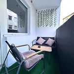 Zentral Und Ruhig - Modernes Mit Balkon Apartamento
